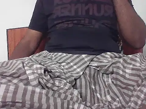 Snapshot of Tamil_small_cock chatting on March 1, 5:42 am Tamil small cock online show from March 1, 5:42 am