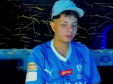Alessandro 1610 online show from August 6, 4:07 am