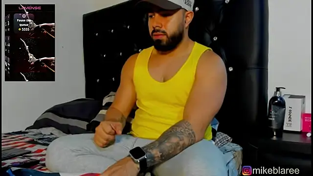 mikeblaree online show from January 15, 6:32 pm