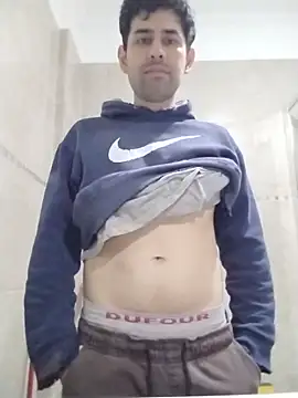 danicrux online show from March 13, 11:05 pm