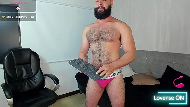 Snapshot of Luke_Diaz7 chatting on October 12, 5:56 am Luke Diaz7 online show from October 12, 5:56 am