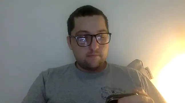 Snapshot of Milflover96 chatting on March 8, 3:33 pm Milflover96 online show from March 8, 3:33 pm