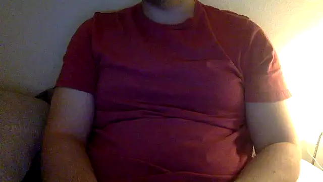 Snapshot of Milflover96 chatting on March 6, 3:57 am Milflover96 online show from March 6, 3:57 am