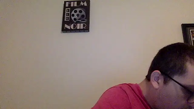 Snapshot of Milflover96 chatting on February 27, 12:52 am Milflover96 online show from February 27, 12:52 am