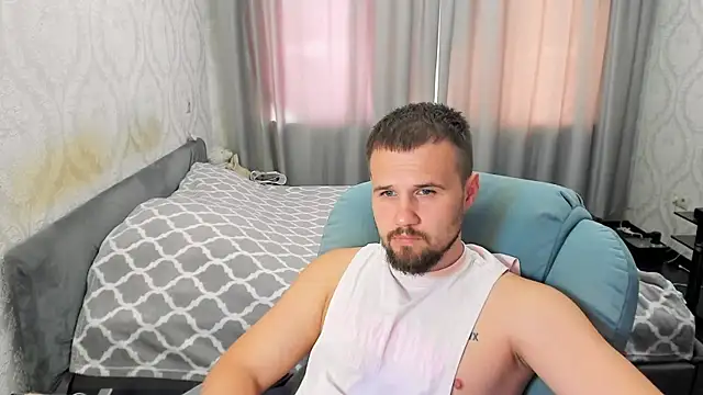 Vladik b online show from July 29, 9:30 am