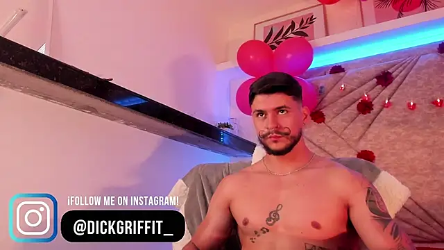 Snapshot of DickGriffith_ chatting on February 15, 3:28 pm DickGriffith online show from February 15, 3:28 pm