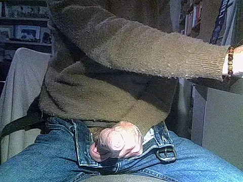 createur34 online show from February 4, 10:05 pm