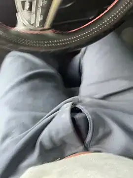 BadboySLR 8899 online show from April 1, 6:59 am