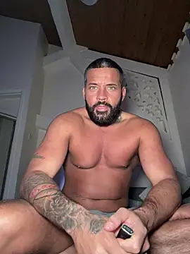 CuckholdDom online show from February 12, 10:15 pm