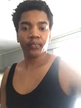 Snapshot of tblackboy chatting on February 13, 7:52 pm tblackboy online show from February 13, 7:52 pm