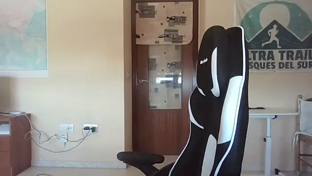 llopaco online show from April 18, 10:38 am