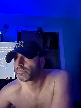 Novabear6996 online show from November 12, 9:26 am