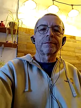 Xavspank2 online show from February 10, 10:31 am