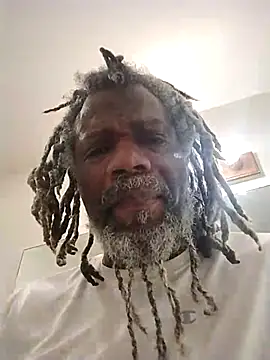 KingSlim56 online show from September 18, 5:15 pm