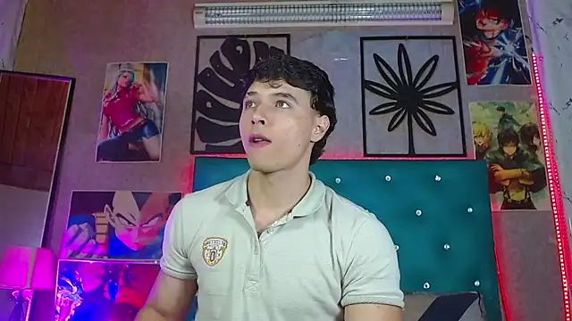 LiamAndrewzz online show from June 9, 4:25 am
