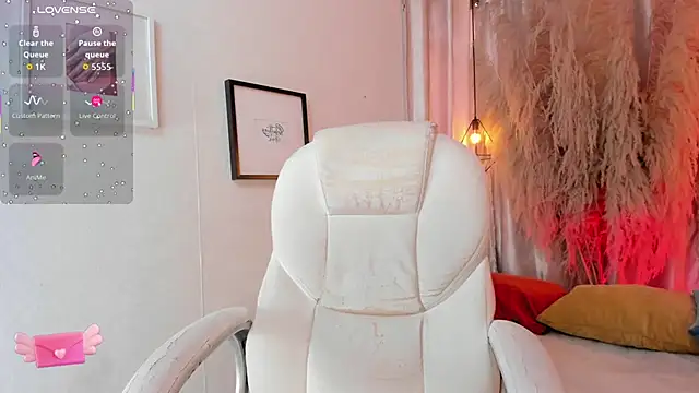 Snapshot of iiangel_ chatting on September 18, 8:44 pm iiangel online show from September 18, 8:44 pm