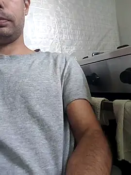 andreiiiii2025 online show from May 11, 7:21 am