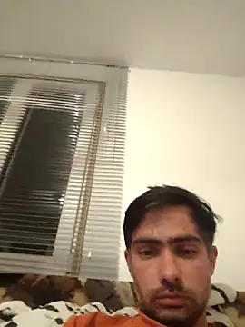 andreiiiii2025 online show from May 2, 9:06 pm