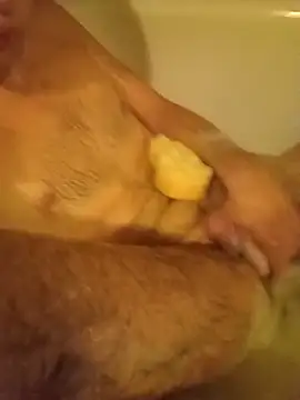 Snapshot of GrindingOvermuch chatting on October 19, 12:37 am GrindingOvermuch online show from October 19, 12:37 am