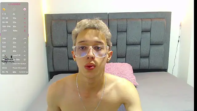 skinny bigcock02 online show from October 8, 9:52 pm