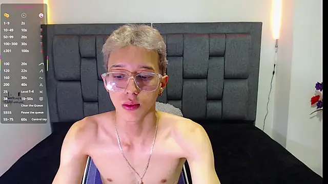 skinny bigcock02 online show from October 6, 6:23 pm