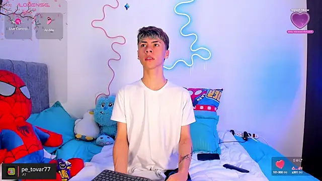 callum 77 online show from October 10, 5:12 am