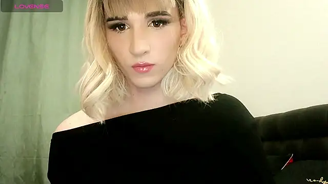 hellenspellman online show from March 15, 5:16 pm