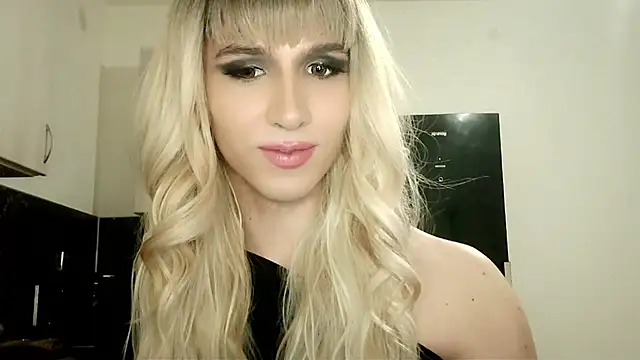 hellenspellman online show from March 8, 2:32 am