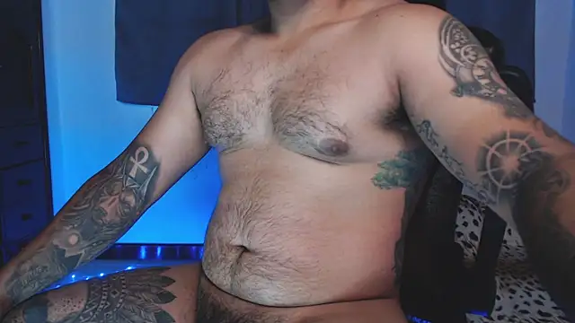 maxflurry  online show from April 20, 10:40 am