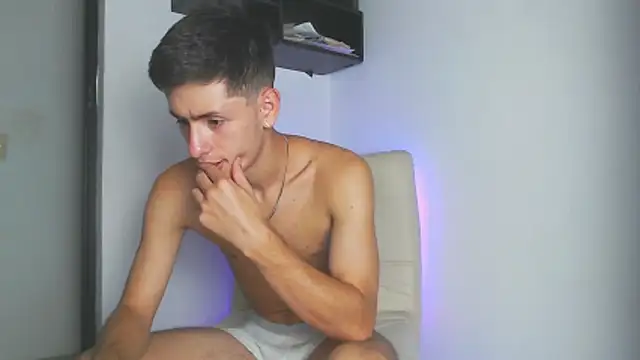 Andy collins   online show from October 27, 12:13 am