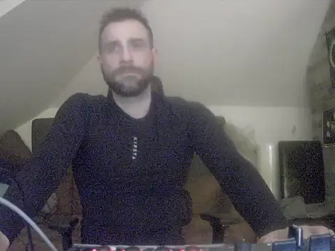 gryzoon online show from February 17, 1:15 am