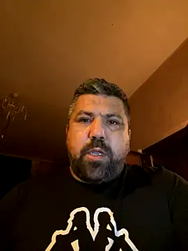 Snapshot of Alexander18edd chatting on October 20, 5:39 pm Alexander18edd online show from October 20, 5:39 pm