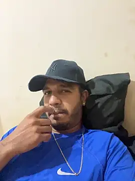 Lindp190194 online show from November 18, 6:00 pm