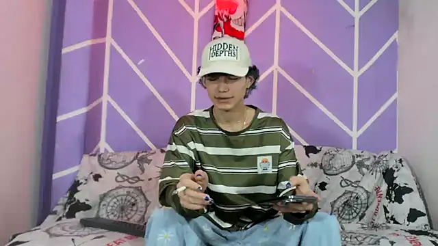 Maxxi hot23 online show from September 26, 7:44 pm