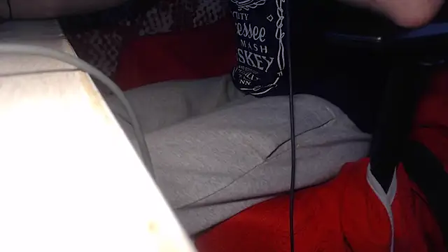 GreekDaddyNickOfficial online show from November 3, 9:46 am