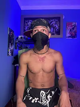 CRAZY-BOY99 online show from July 28, 10:23 am