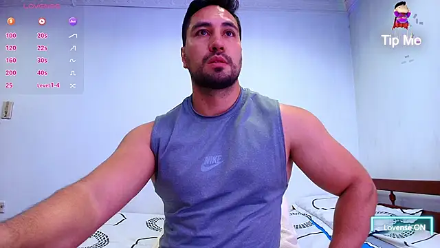 Snapshot of Kal_El_8 chatting on October 6, 11:09 pm Kal El 8 online show from October 6, 11:09 pm