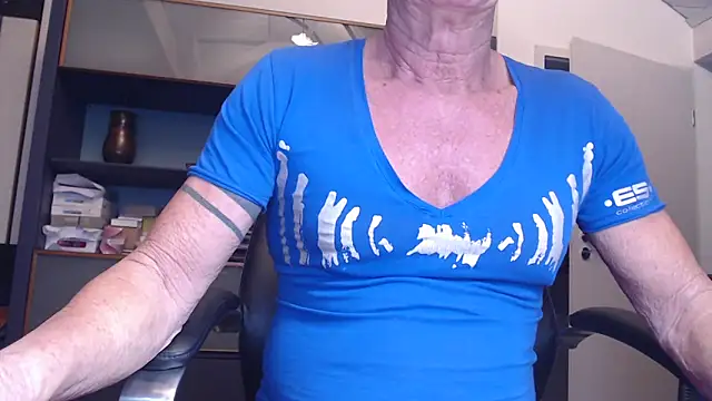 munichrubber online show from December 11, 5:33 am