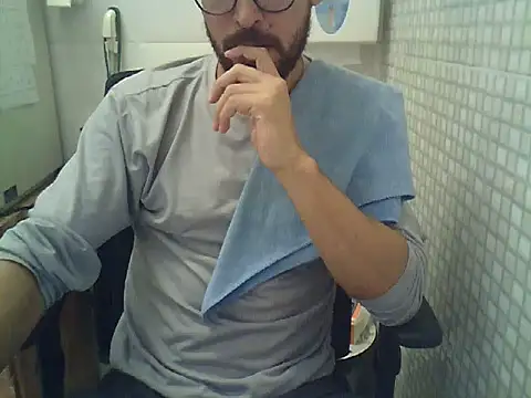 pdasgyn online show from March 10, 2:45 pm