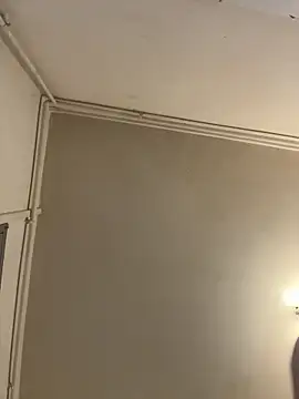 Hugo34bg online show from April 24, 4:59 am