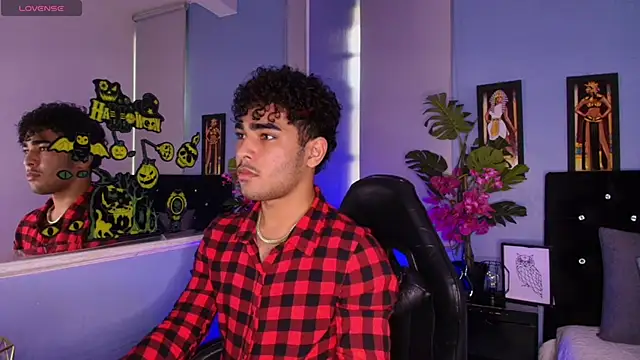 LucasCarterr  online show from October 6, 8:13 pm