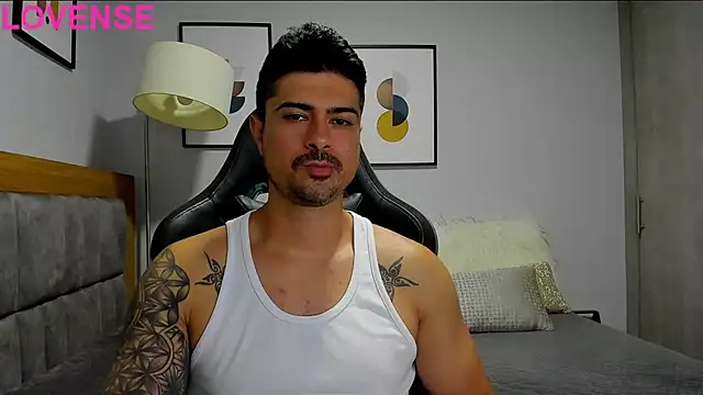 Dante Storm online show from September 13, 1:39 am