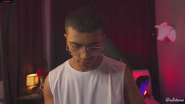 Colstorw  online show from February 2, 10:03 am