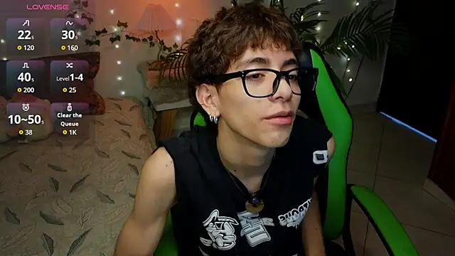 Matty Sparkk online show from April 22, 1:16 pm