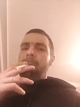 MaksDzubaV online show from March 3, 6:59 pm