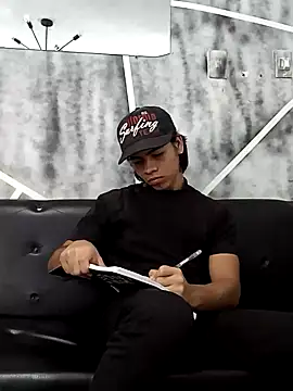 Snapshot of Mao_mdn chatting on March 21, 1:24 am Mao mdn online show from March 21, 1:24 am