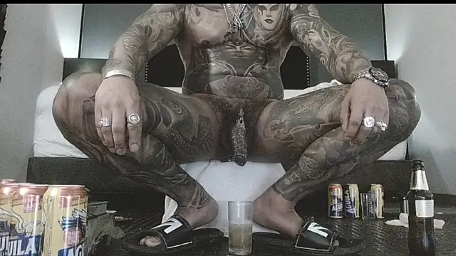 danilog515 online show from October 21, 2:58 am