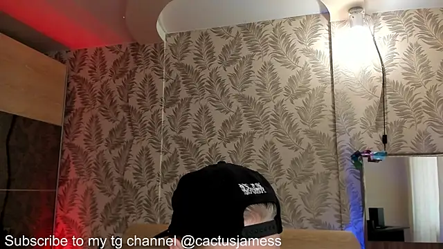 Snapshot of Cactus__James chatting on October 7, 10:19 am Cactus James online show from October 7, 10:19 am