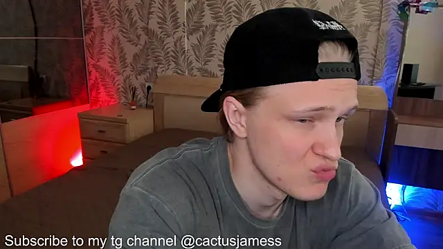 Snapshot of Cactus__James chatting on October 6, 7:46 am Cactus James online show from October 6, 7:46 am