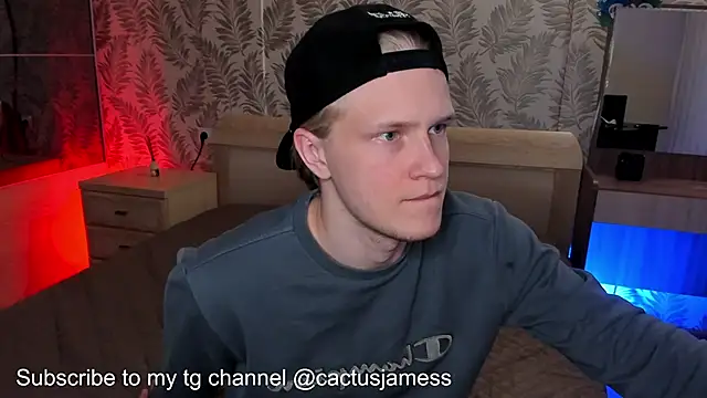 Snapshot of Cactus__James chatting on September 12, 11:38 pm Cactus James online show from September 12, 11:38 pm